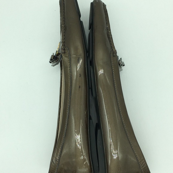 Prada Loafer - Picture 9 of 16